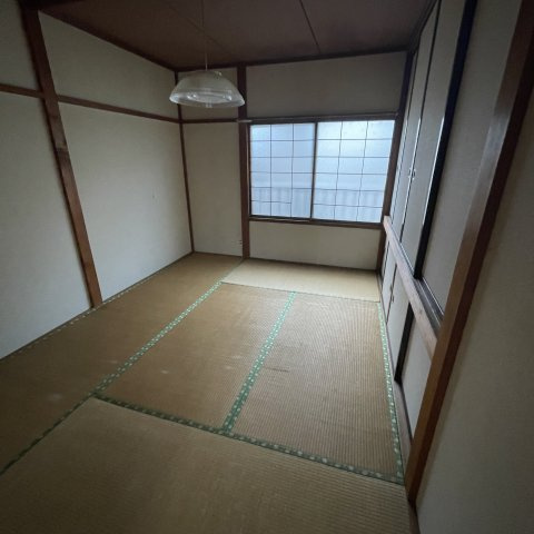 ハイツ弥生の和室