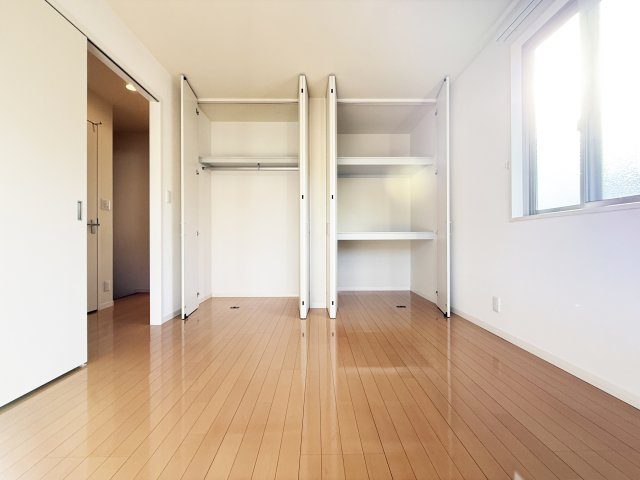 シャーメゾン万々Ⅱの収納