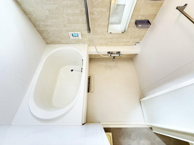 シャーメゾン万々Ⅱの浴室