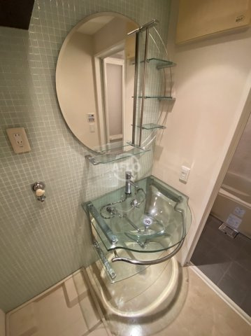 アーバンフラッツ瓦町の独立洗面台|アーバンフラッツ瓦町　独立洗面台