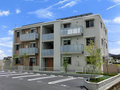 ベレオ リラフォートの外観