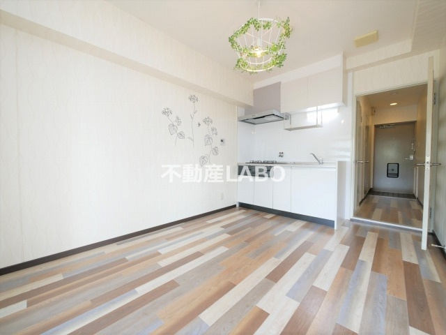 生玉パークハイツの居間・リビング