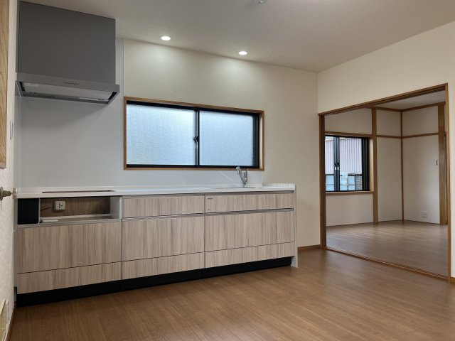 東根市本丸東　中古住宅のキッチン