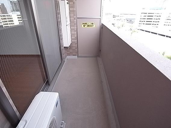 パシフィックレジデンス神戸八幡通のバルコニー