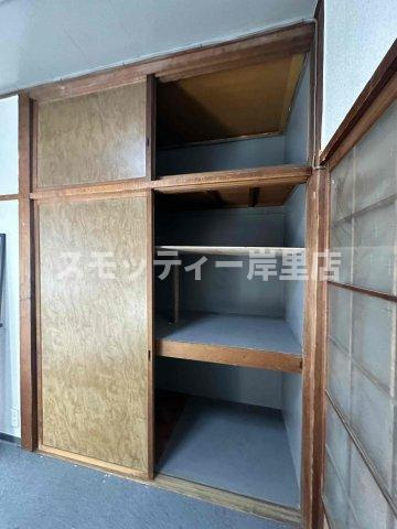 太平マンションの収納