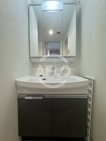 プレサンス大正フレンジの独立洗面台|プレサンス大正フレンジ　洗面所