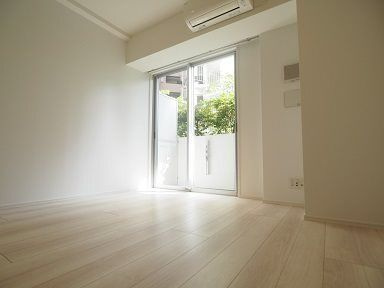 レジディア目黒Ⅳの居間・リビング