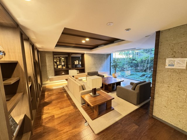 オハナ昭島中神のロビー