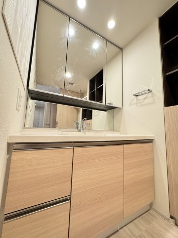 オハナ昭島中神の独立洗面台