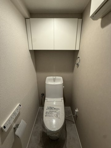 ユニオンハイツ岡崎のトイレ|ゆったりとした空間のトイレです