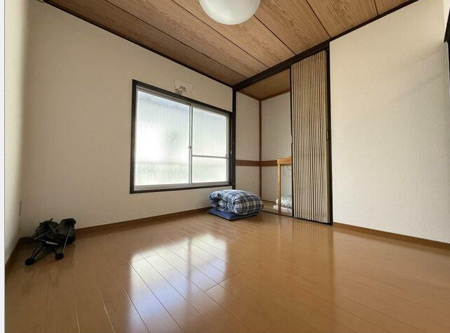 嵯峨折戸町戸建ての内装|過ごしやすい室内です