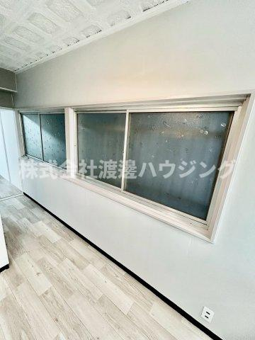 パークサイド東花園のその他|窓