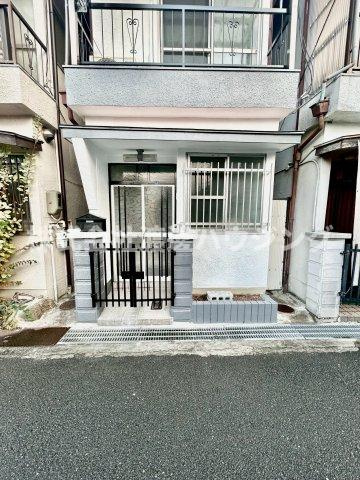パークサイド東花園のエントランス