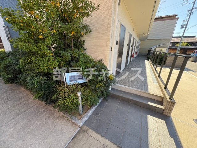 グランコート山王のエントランス