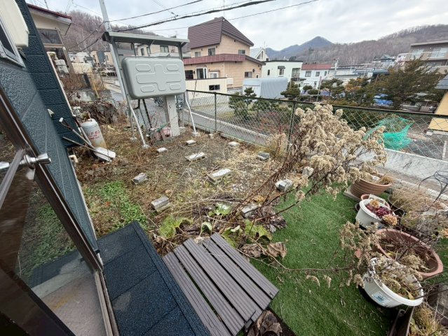 北ノ沢9丁目の庭|お庭別角度！