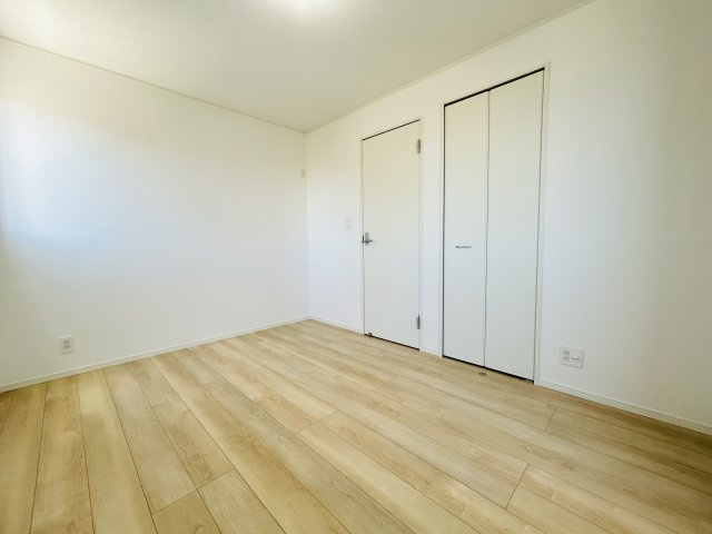 糸満市大度第1-1号棟　＼☆ご成約時キャッシュバック☆／の洋室|※サンプル写真となります。