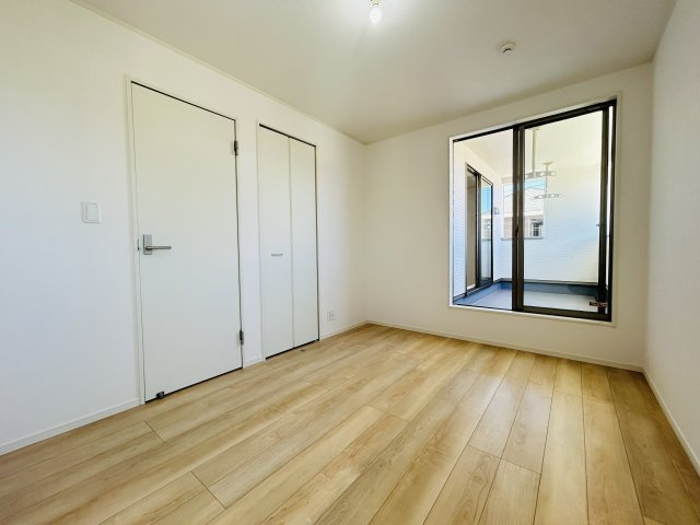 糸満市大度第1-2号棟　＼☆ご成約時キャッシュバック☆／の洋室|※サンプル写真となります。