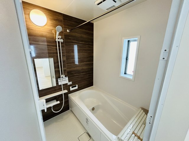 糸満市大度第1-2号棟　＼☆ご成約時キャッシュバック☆／の浴室|※サンプル写真となります。