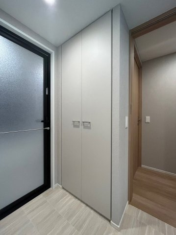 アイランドシティオーシャン＆フォレスト タワーレジデンス、WEST棟の玄関
