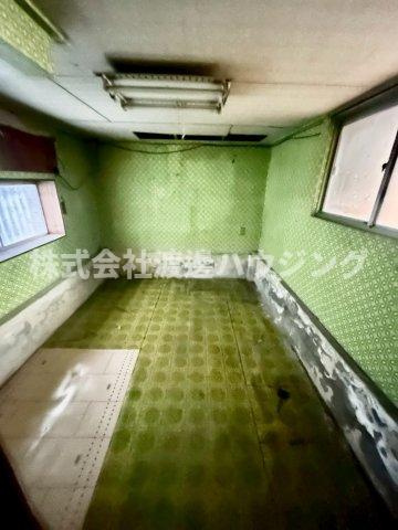 横枕西一戸建のその他|1階倉庫