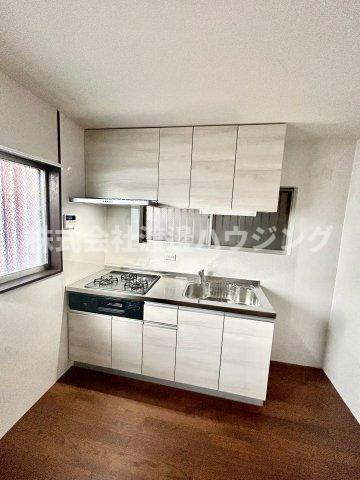 横枕西一戸建のキッチン