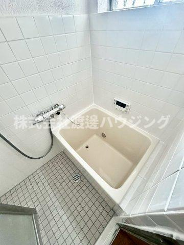 横枕西一戸建の浴室