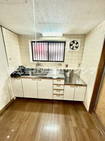 岩田町1丁目一戸建のキッチン