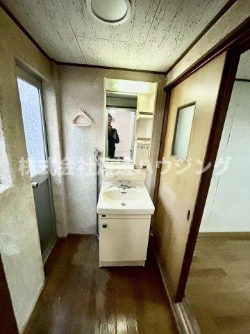 岩田町1丁目一戸建の洗面所