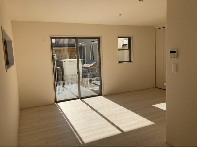 リーブルガーデン宇都宮市宮の内第４　新築一戸建ての居間・リビング