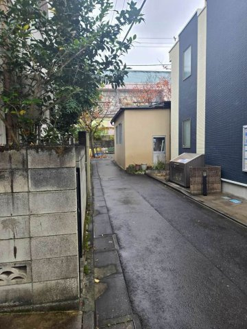 ドミール西が丘の周辺