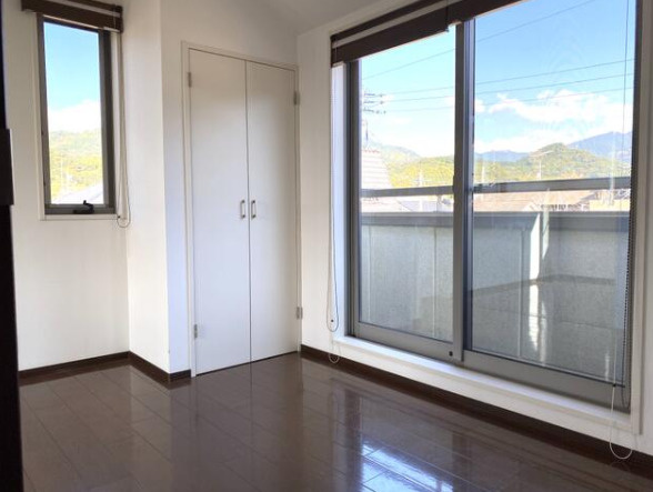 売中古戸建　静岡市葵区瀬名５丁目の洋室