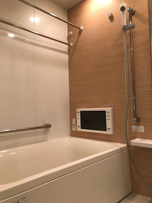 ユーカリが丘　スカイプラザ・ミライアタワーの浴室