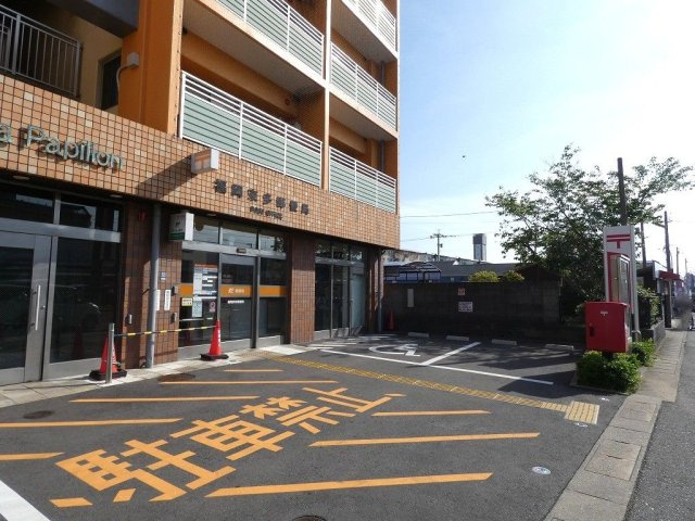 奈多団地、7棟の駐車場