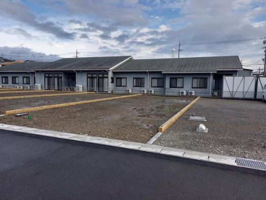 【前面道路含む現地写真】の画像