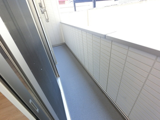 マヌールのバルコニー|バルコニー