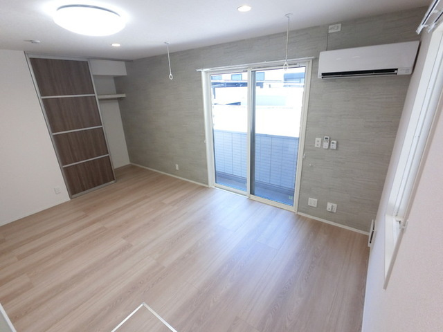 マヌールの内装|洋室