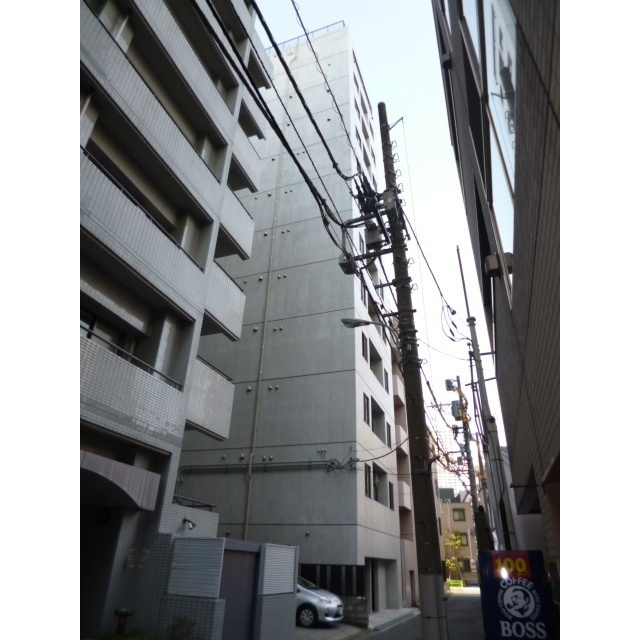 ラシクラスＬＡＺＯ　ｇｉｎｚａ－ｅａｓｔの外観