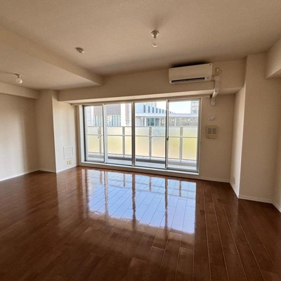 【居間・リビング】 | パークアクシス豊洲 | ※写真は同タイプ住戸です。