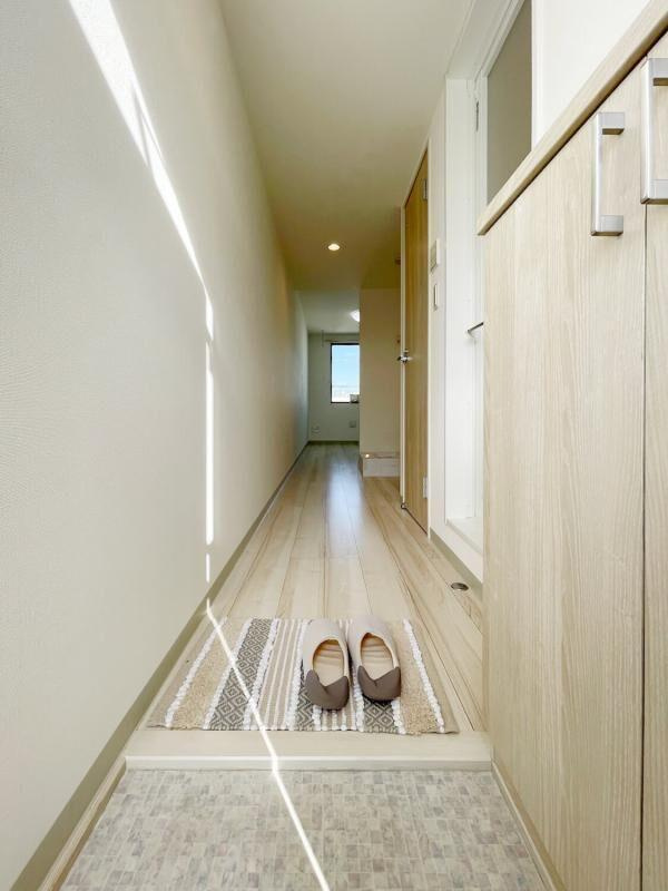 デュオメゾン三軒茶屋の玄関|玄関