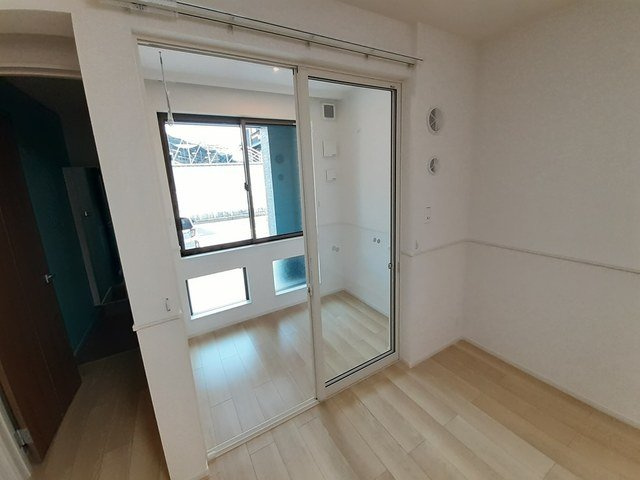 ヴィラ・コスタリカ２の玄関