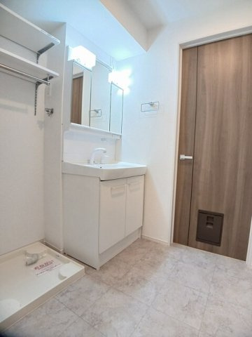 ヴィラ・コスタリカ２の洗面所