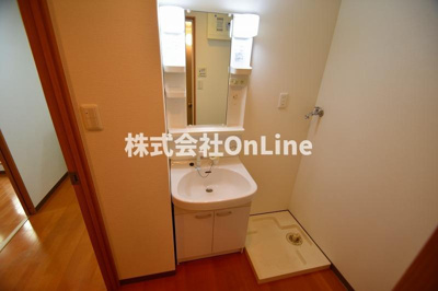 【独立洗面台】 | クイーンライフ玉津