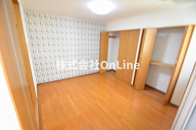 【洋室】 | クイーンライフ玉津