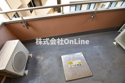 【バルコニー】 | クイーンライフ玉津