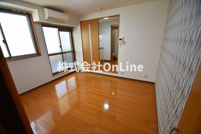 【居間・リビング】 | クイーンライフ玉津