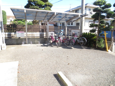 屋根付き駐輪場
