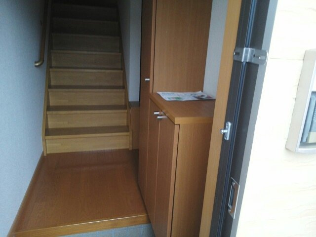 エスペランス・Ｋの玄関|落ち着いた玄関です