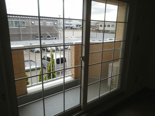 エスペランス・Ｋのバルコニー|バルコニーがあります