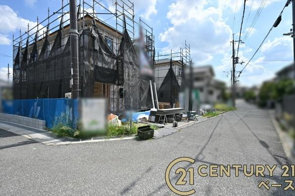 リナージュ中山町 ２号棟 ／新築一戸建の前面道路含む現地写真|■現地撮影写真■小学校・中学校まで徒歩圏内とお子様の通学も安心！