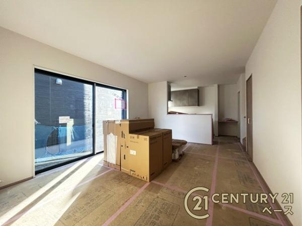 桜井市西之宮 ５号棟 ／新築一戸建の居間・リビング